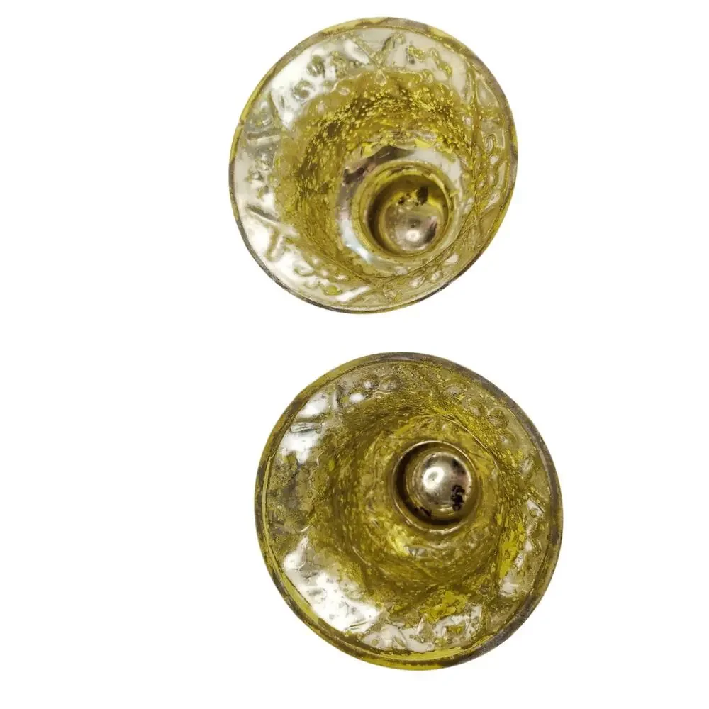 Unknown pair yellow
